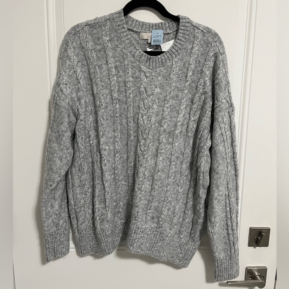 NWT - Loft By Ann Taylor Women's Cable Knit Sweater - Size L - Picture 1 of 8